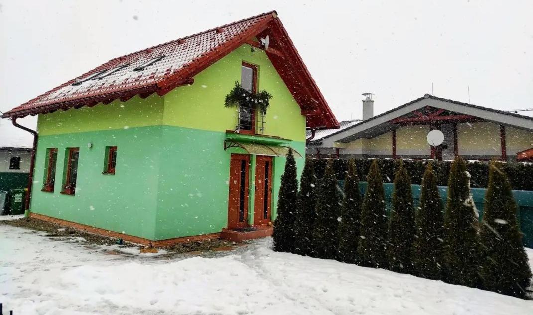 Green cottage Bešeňová Buitenkant foto