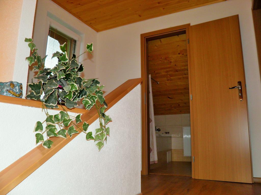 Green cottage Bešeňová Buitenkant foto